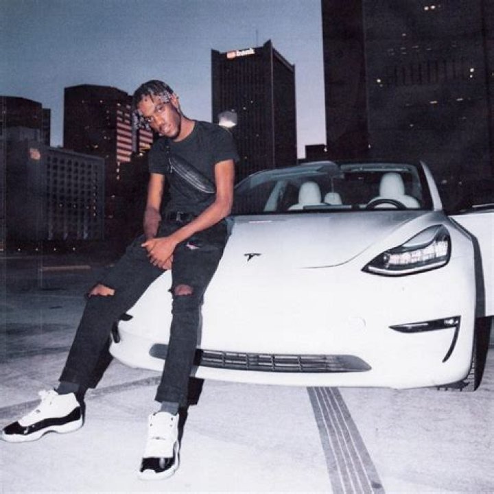 AdrianIsFunny Height, Weight, Net Worth, Age, Birthday, Wikipedia, Who, Nationality, Biography