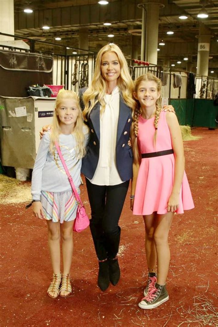 
Charlie Sheen & Denise Richards’ Daughter – Sam Sheen’s Wiki 