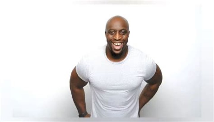 
Emmanuel Sonubi Height, Weight, Net Worth, Age, Birthday, Wikipedia, Who, Nationality, Biography 