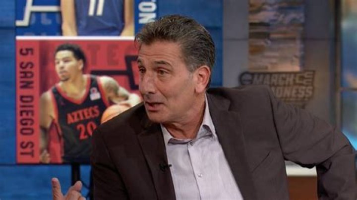 
Gene Steratore Height, Weight, Net Worth, Age, Birthday, Wikipedia, Who, Instagram, Biography 