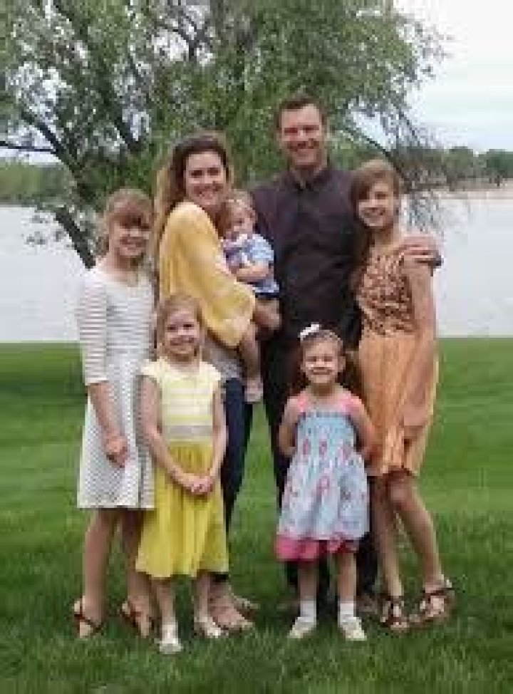 
How Old Is Heather Kobach? Kris Kobach Wife – Age Gap Kids And Net Worth 