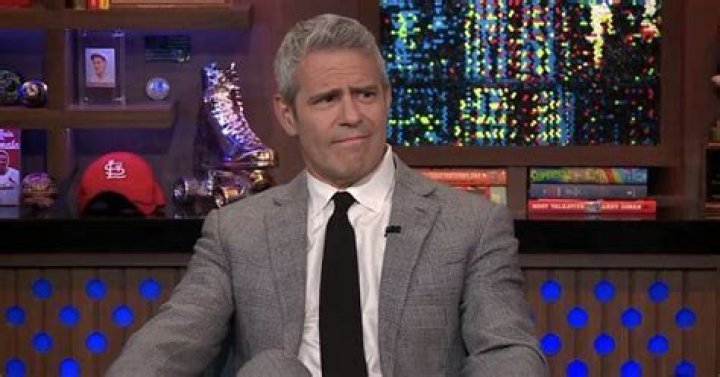 
“Howie wanted to be relevant”: Internet tears up Howie Mandel for defending Tom Sandoval 