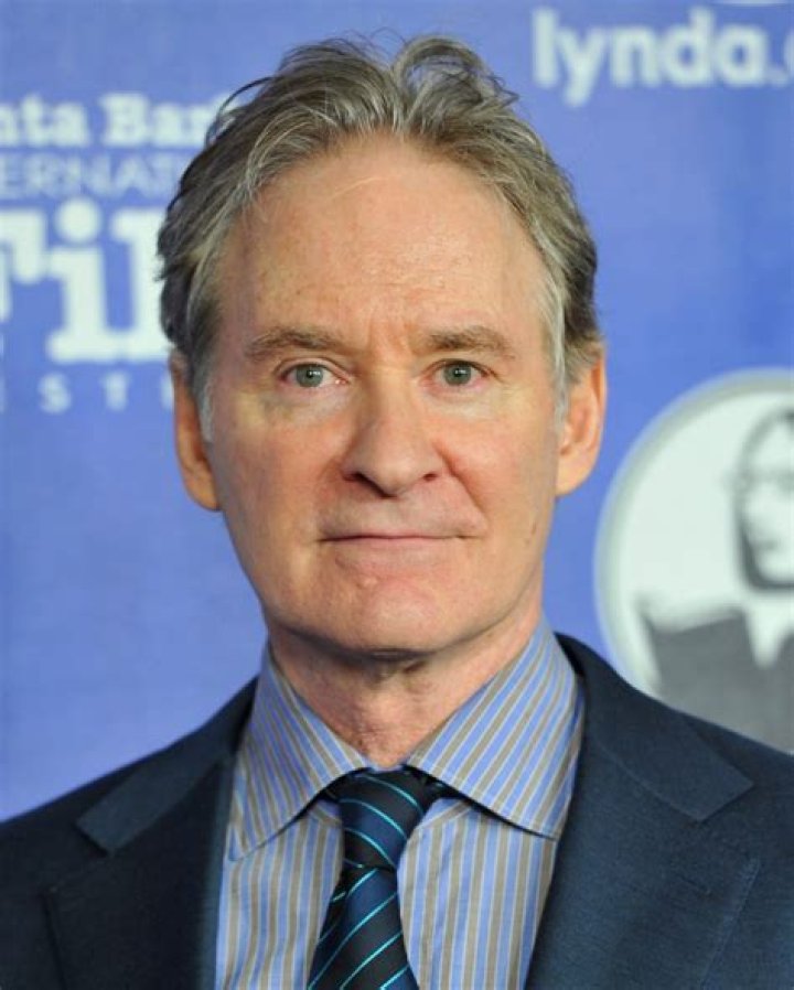 
Kevin Kline Height, Weight, Net Worth, Age, Birthday, Wikipedia, Who, Nationality, Biography 