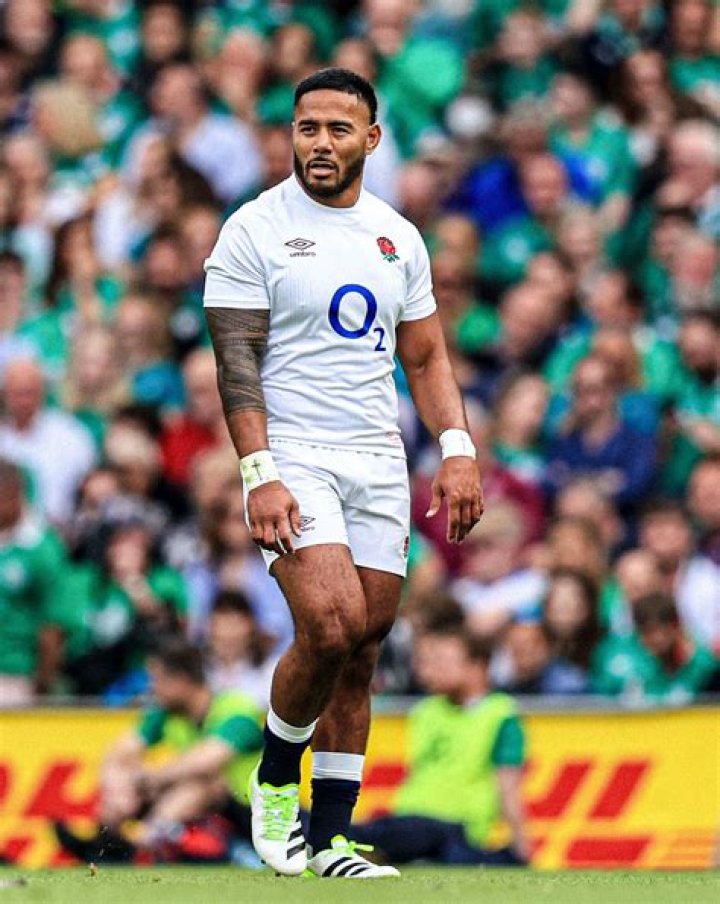 
Manu Tuilagi Age, Birthday, Wikipedia, Who, Nationality, Biography 