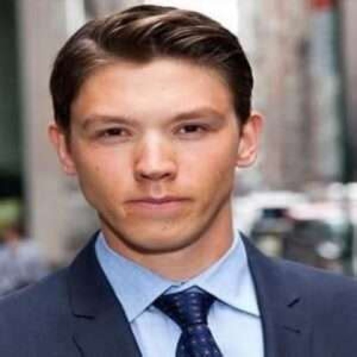 Matt Finn Height, Weight, Net Worth, Age, Birthday, Wikipedia, Who, Nationality, Biography