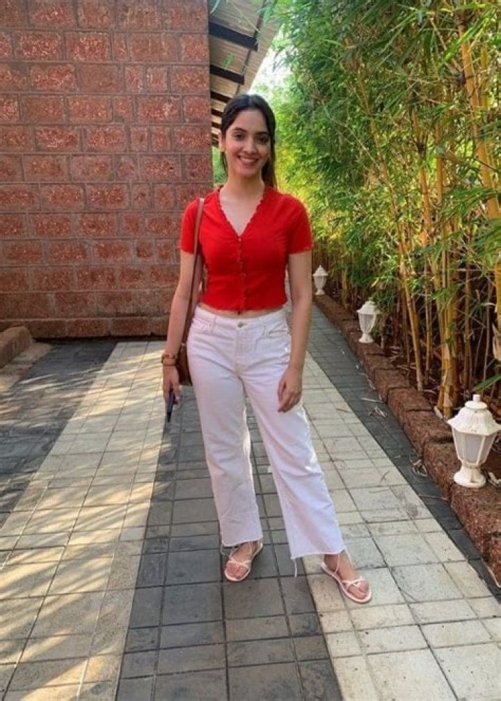 Sonakshi Batra Height, Weight, Net Worth, Age, Birthday, Wikipedia, Who, Instagram, Biography