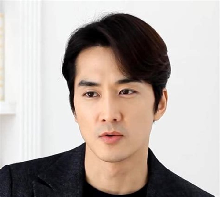 Song Seung-Heon Height, Weight, Net Worth, Age, Birthday, Wikipedia, Who, Nationality, Biography