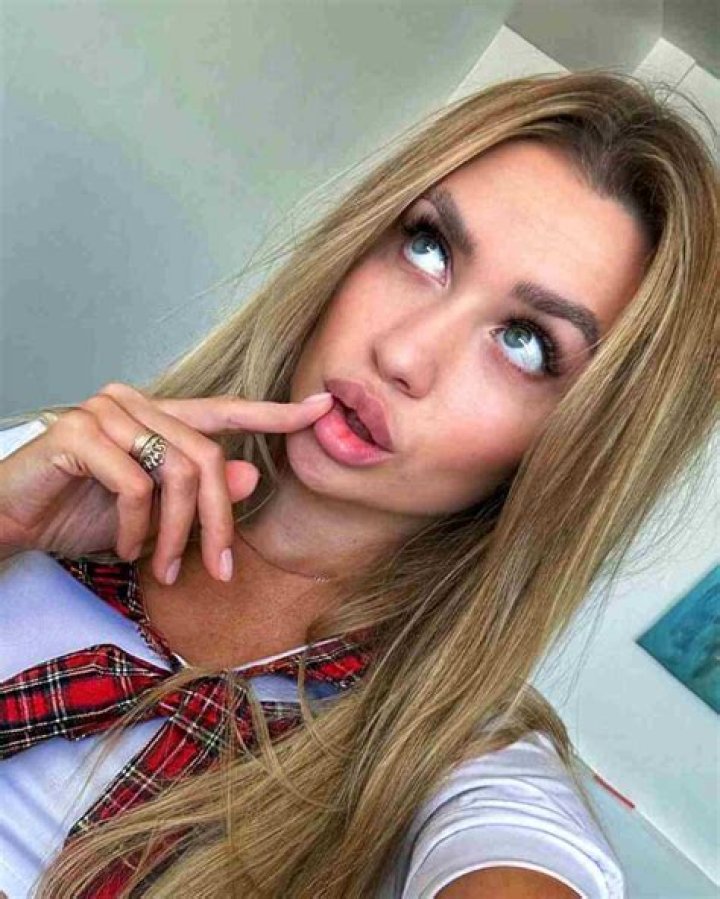 
Veronika Heilbrunner Height, Weight, Net Worth, Age, Birthday, Wikipedia, Who, Nationality, Biography 