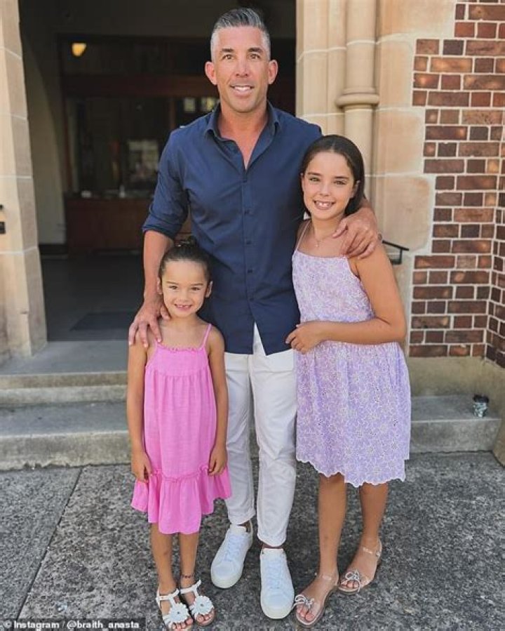 
Who Is Jodi Gordon Boyfriend Aidan Walsh? Daughter And Ex Husband Braith Anasta Divorce Reason 