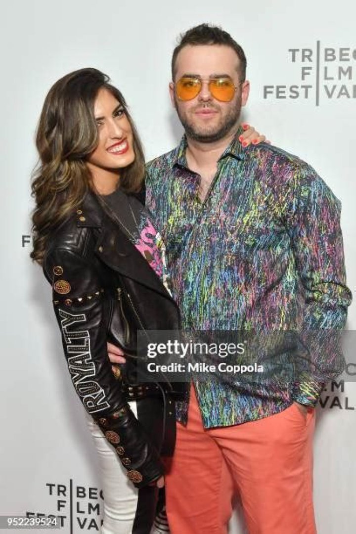 Who Is Linda Finegold Owner? What You Need To Know About The Merchandise Of Kirill Bichutsky